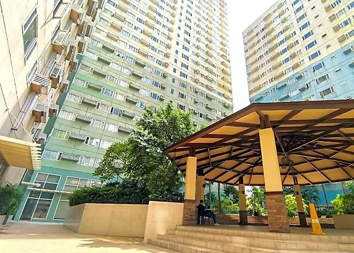 Hotel 2br Condotel Ridgewood Near Naia T3, Bgc & Venice