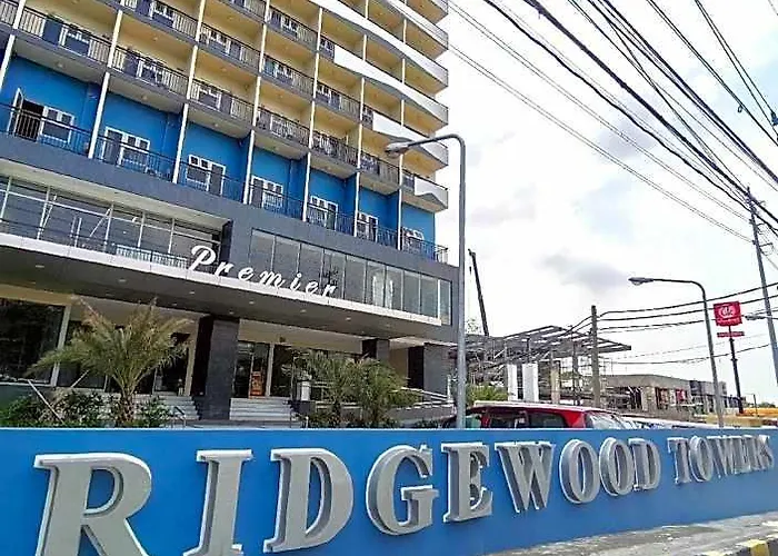 Hotel 2br Condotel Ridgewood Near Naia T3, Bgc & Venice Manila