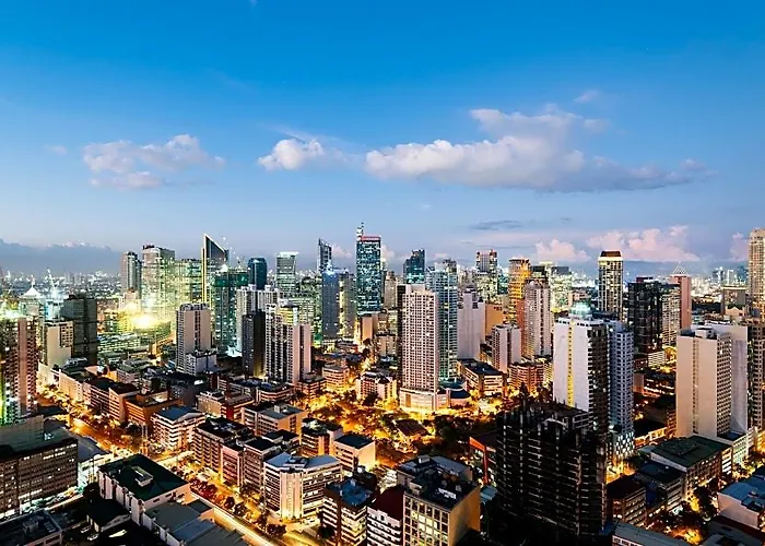 2br Condotel Ridgewood Near Naia T3, Bgc & Venice